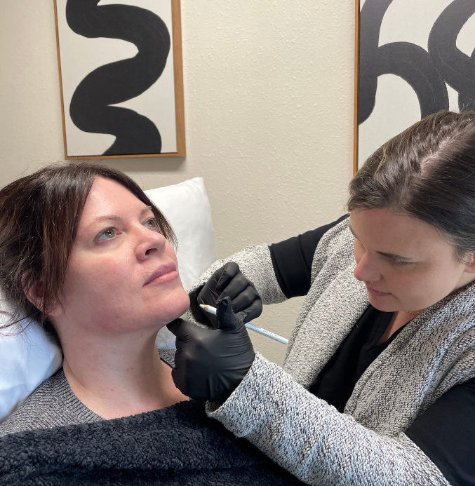 RN Kim Kinghorn Injecting | VIDA Aesthetic Medicine Salem, OR and Tigard, OR